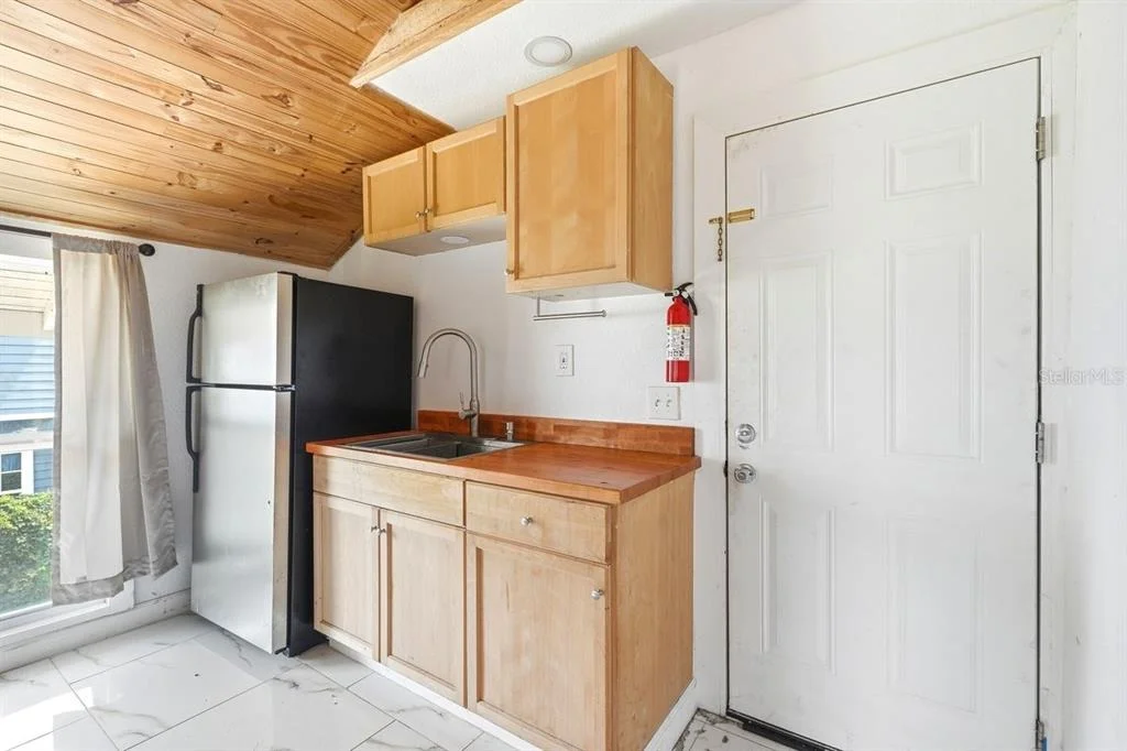 Photo of 5202 RIVERSIDE DRIVE