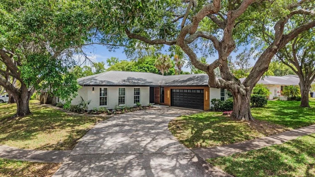 Photo of 848 HILLSIDE DRIVE