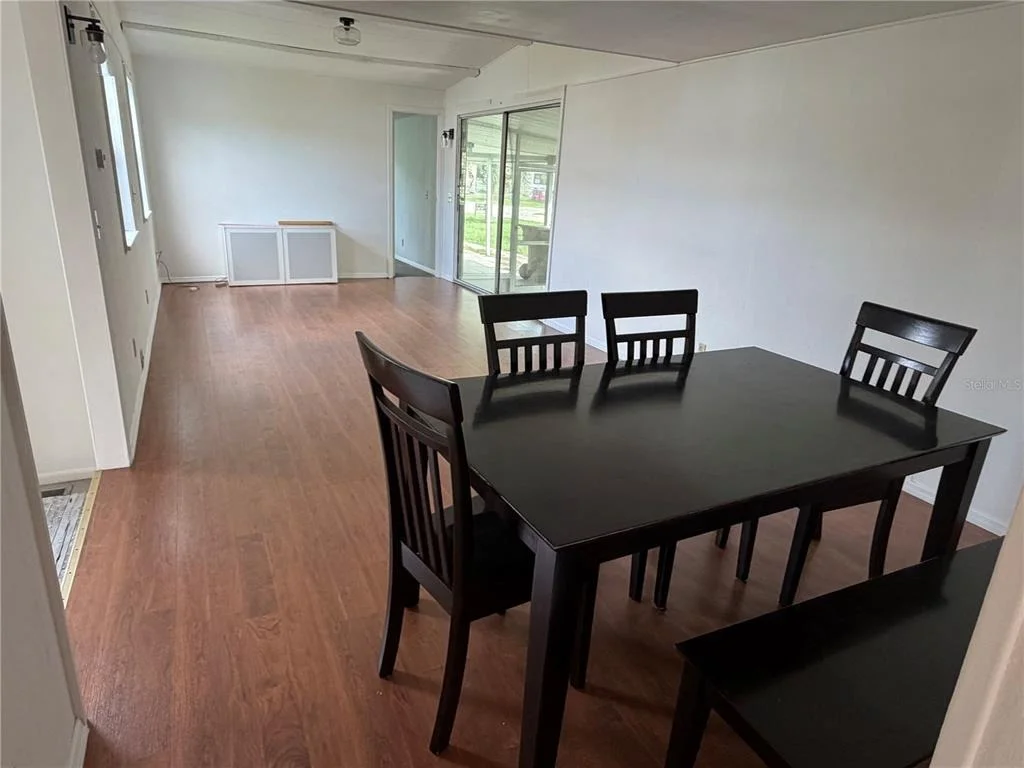 Photo of 26143 ROSE LANE