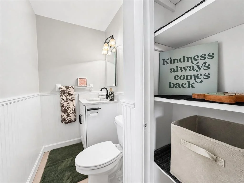 Photo of 482 OAKWOOD DRIVE