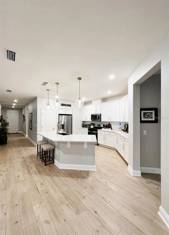 Photo of 14 SIGNET CIRCLE