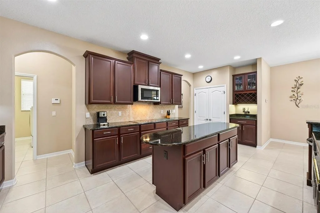 Photo of 2425 PARKSIDE MEADOW DRIVE