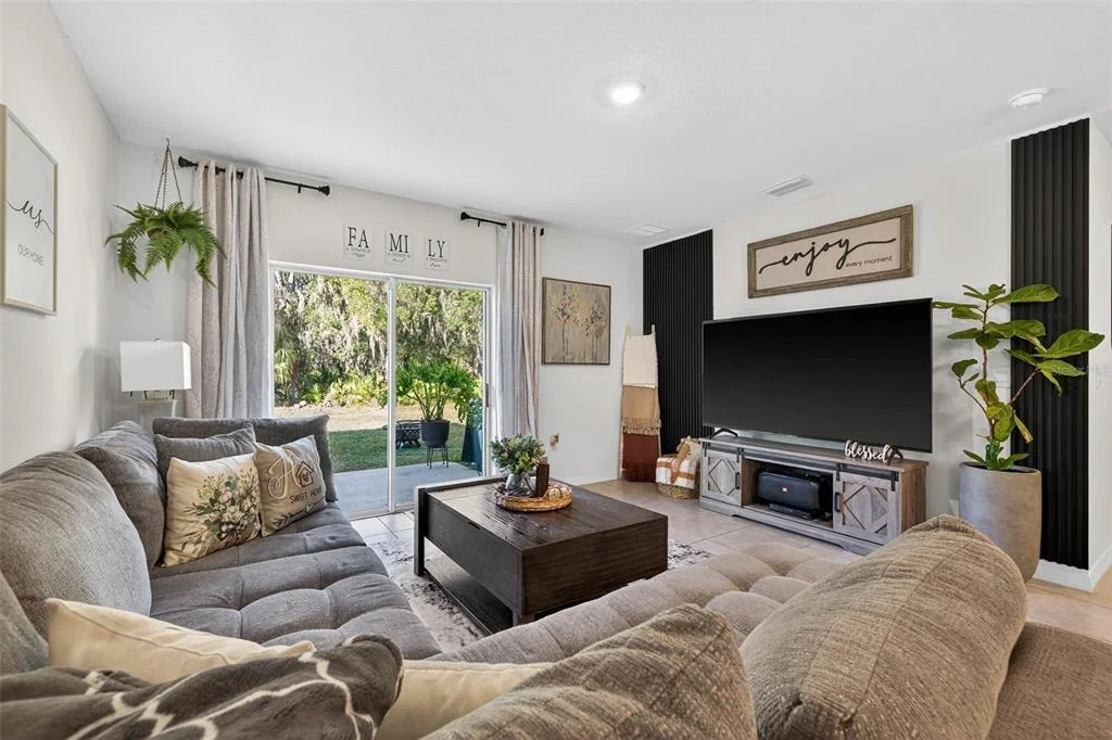 Photo of 17012 OVAL RUM DRIVE