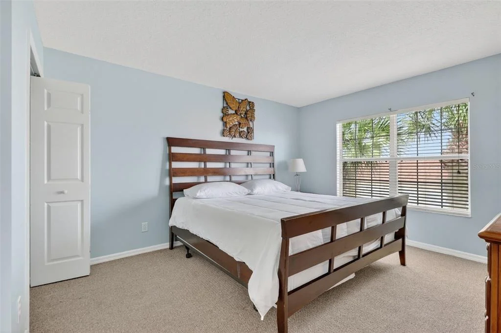 Photo of 928 SOLANA CIRCLE