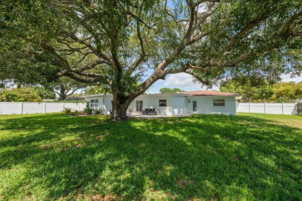 Photo of 1736 GOLF VIEW DRIVE