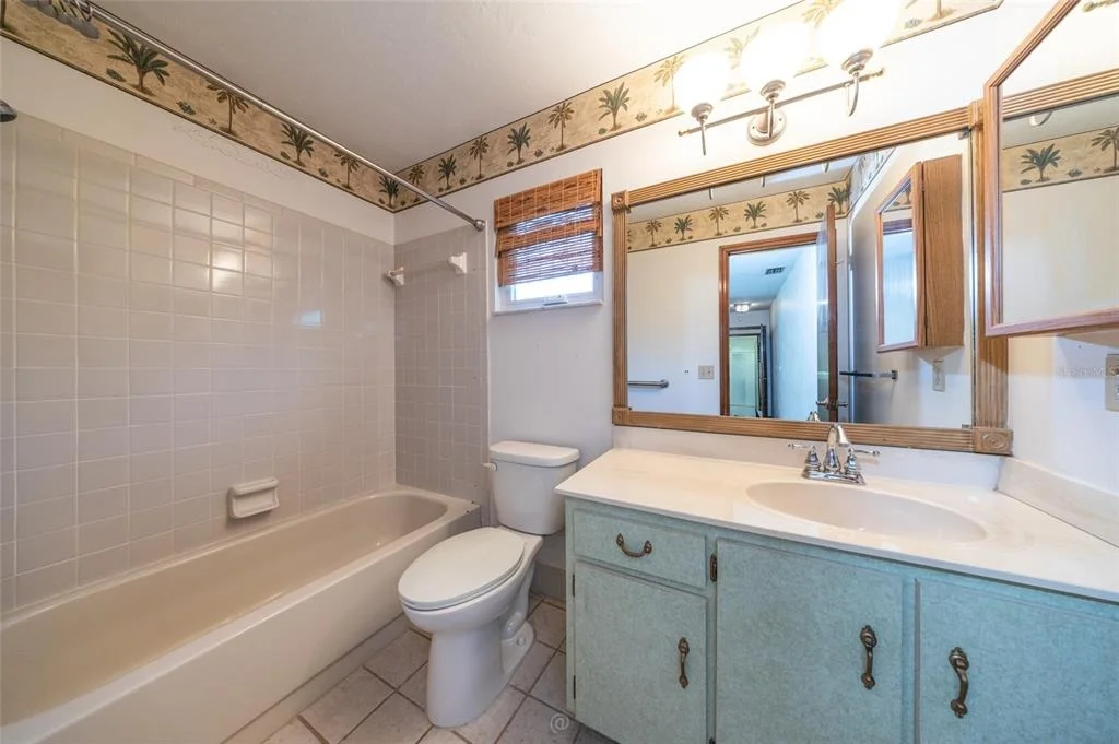 Photo of 120 GULL CIRCLE N