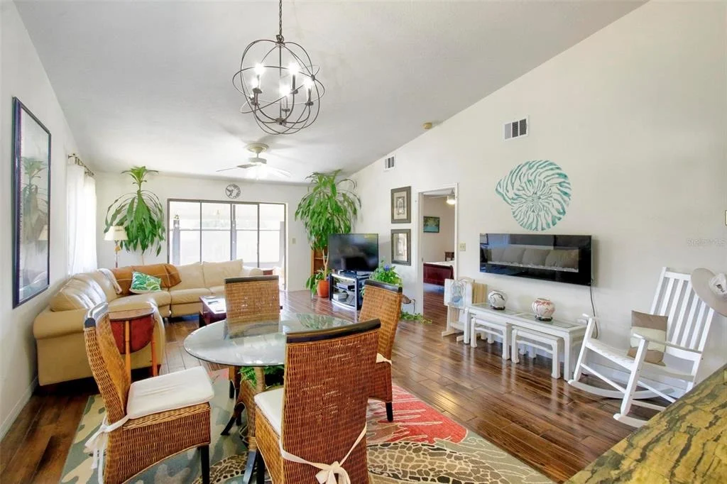 Photo of Unit 6502 at 6502 RIVER RUN BOULEVARD