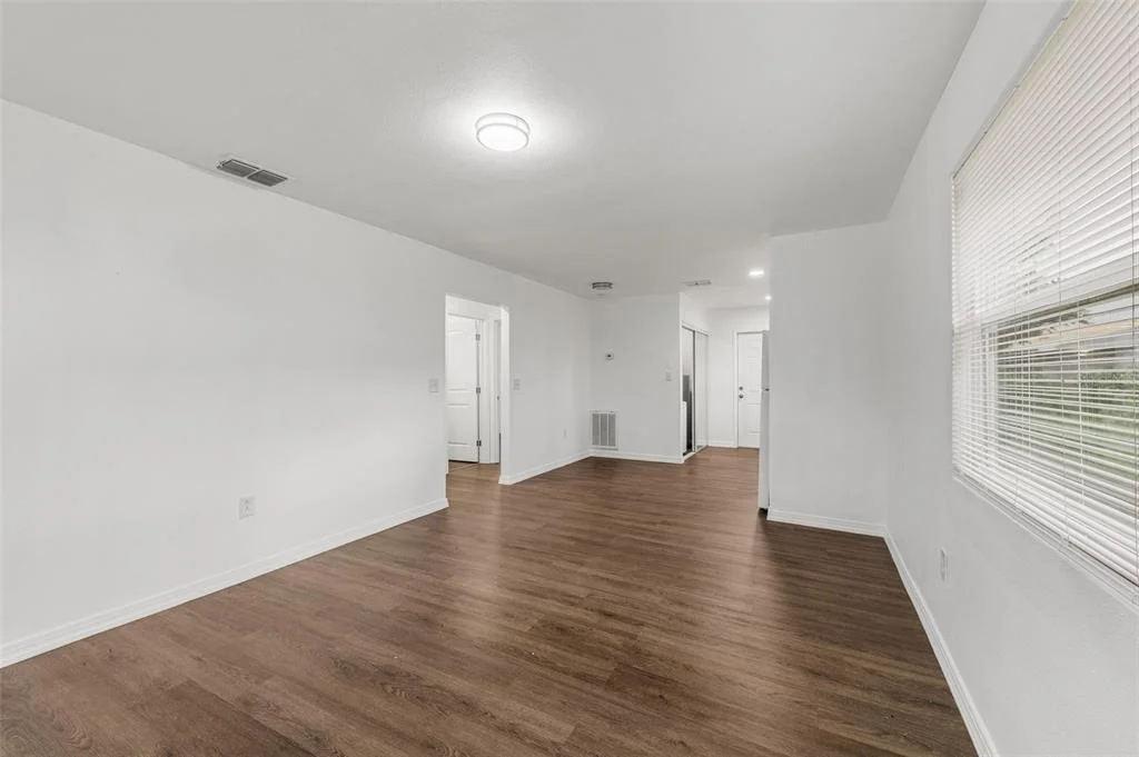 Photo of 825 BOOKER AVENUE
