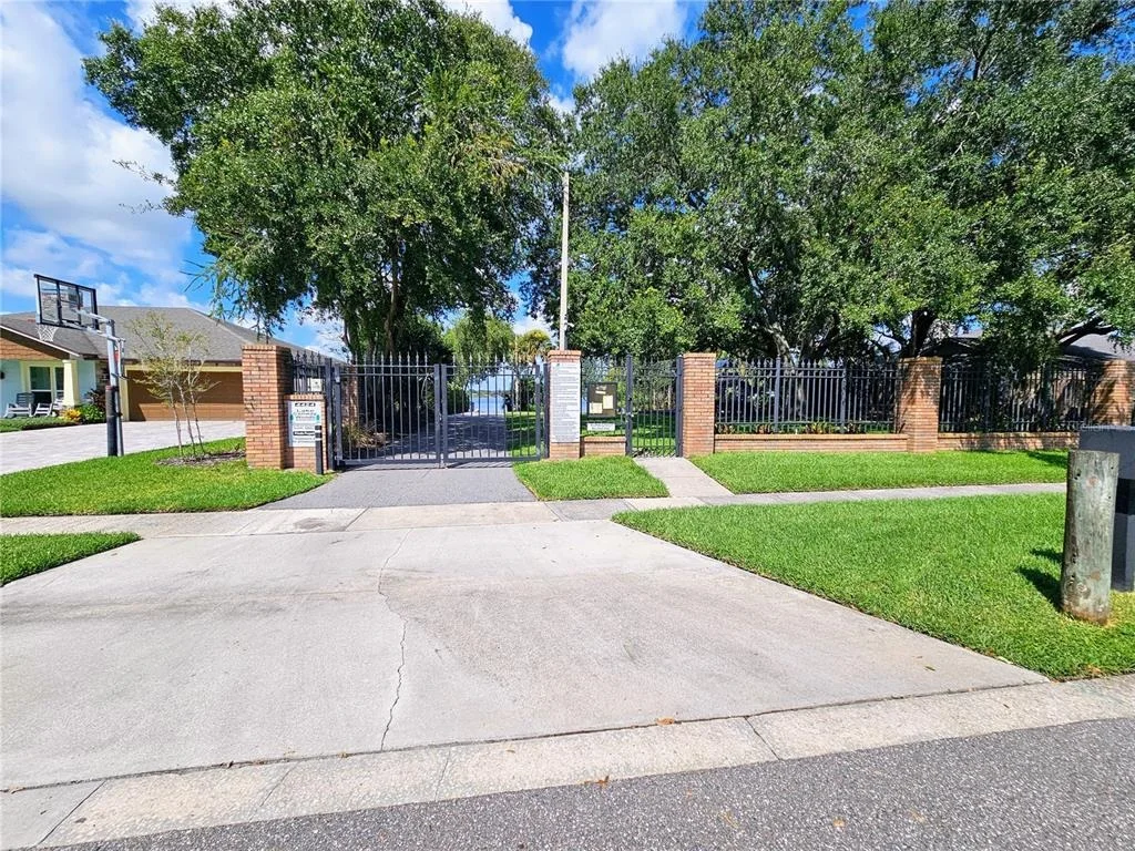 Photo of 4447 TIDEWATER DRIVE
