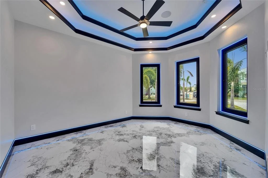 Photo of 6520 SIMONE SHORES CIRCLE