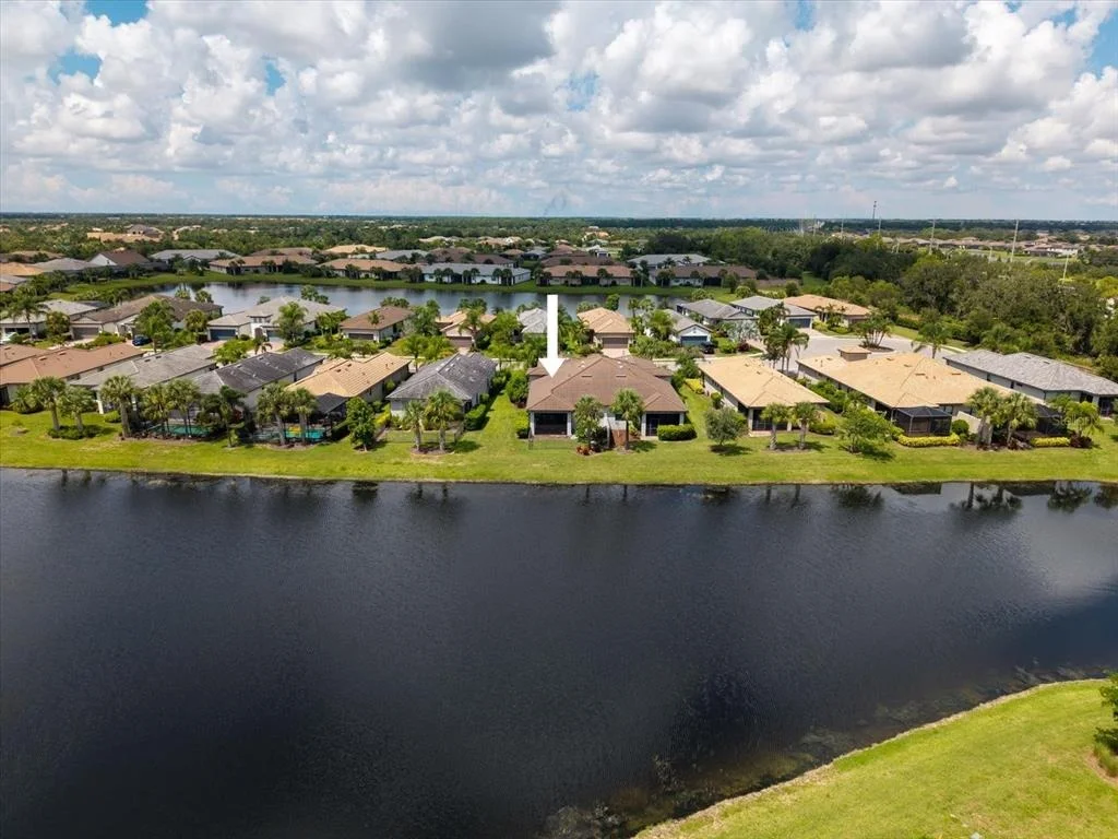Photo of 6927 HOLBROOK COVE