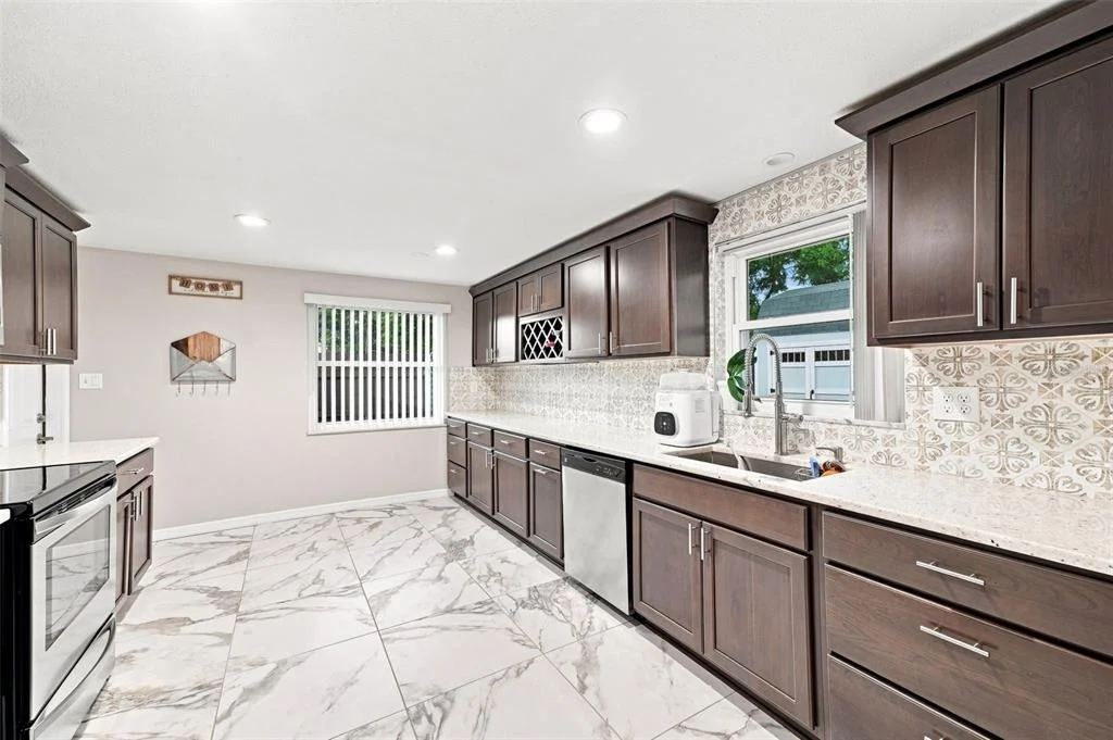 Photo of 4108 REDWING DRIVE