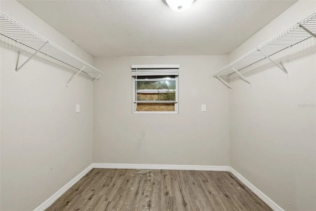 Photo of 6138 OAKCREST CIRCLE