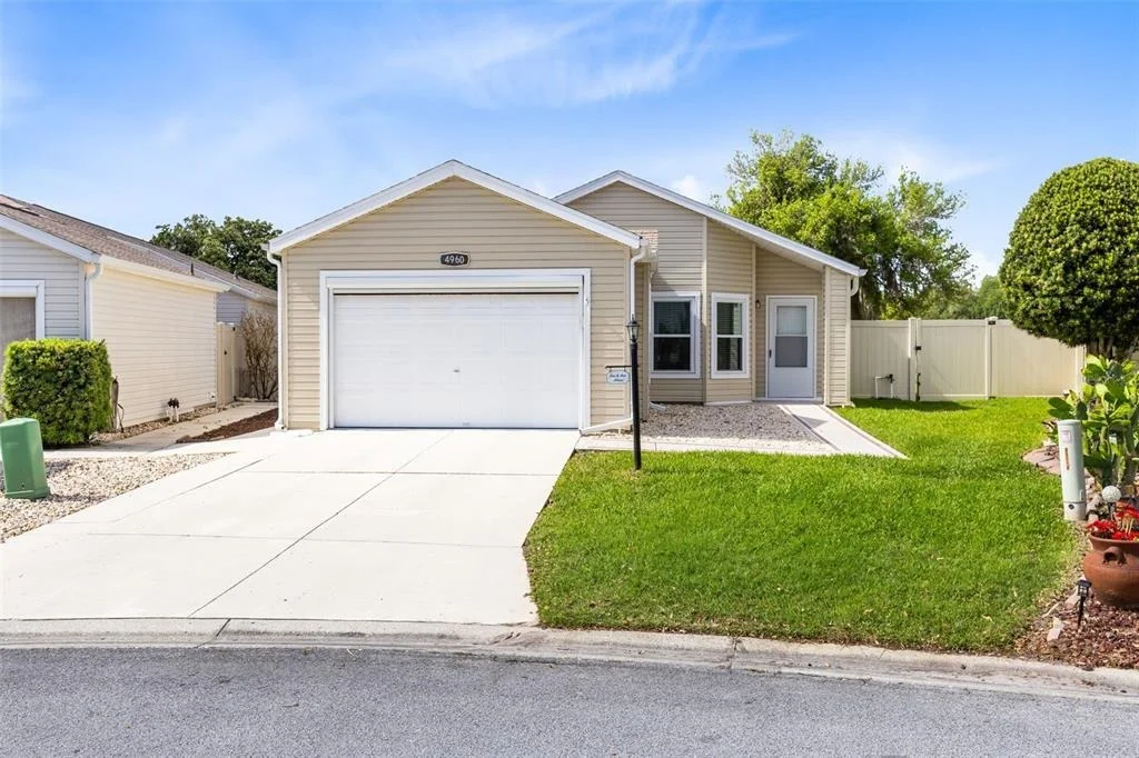 Photo of 4960 HERON RUN CIRCLE