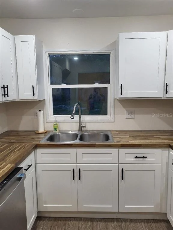 Photo of 995 EMERALD DRIVE