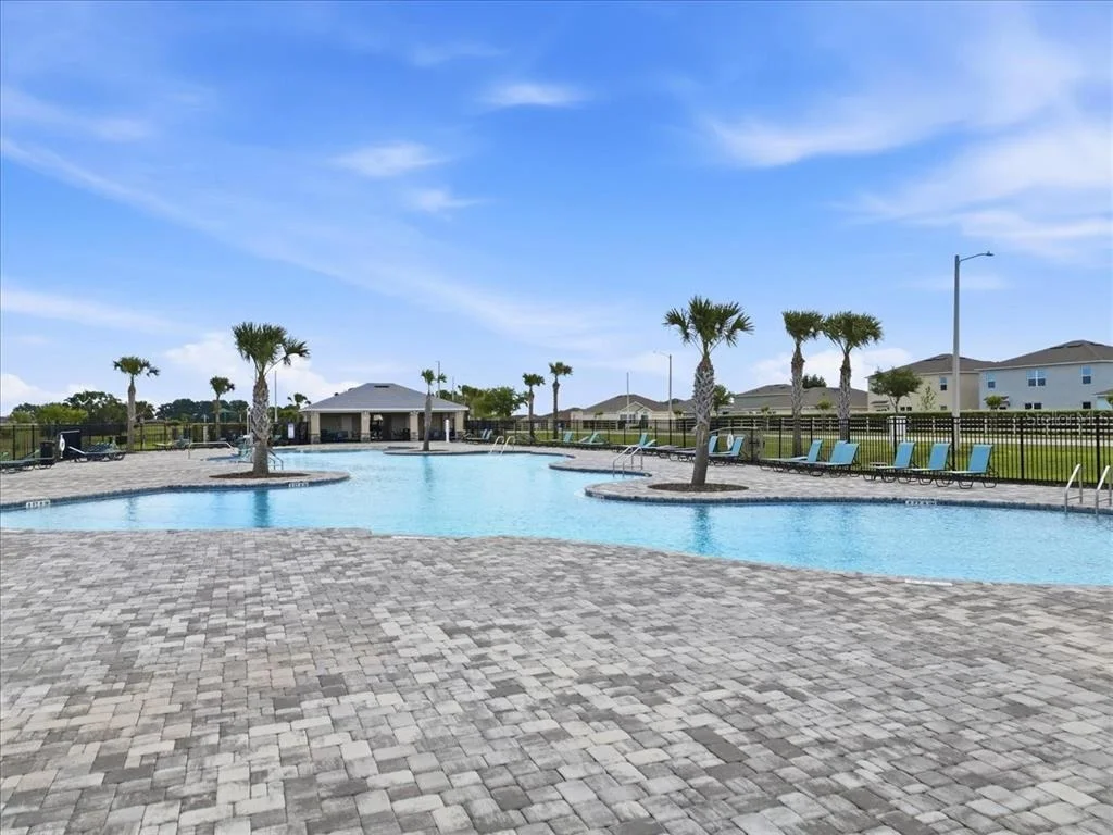 Photo of 851 VIENNA DRIVE