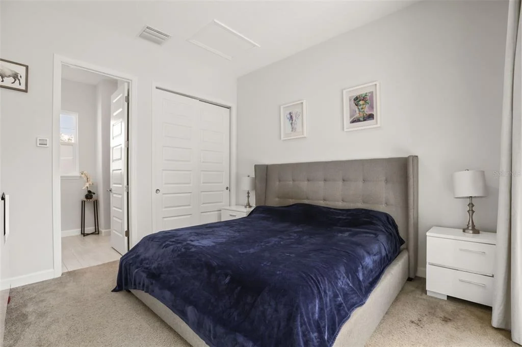Photo of 260 HAMPTON LOOP