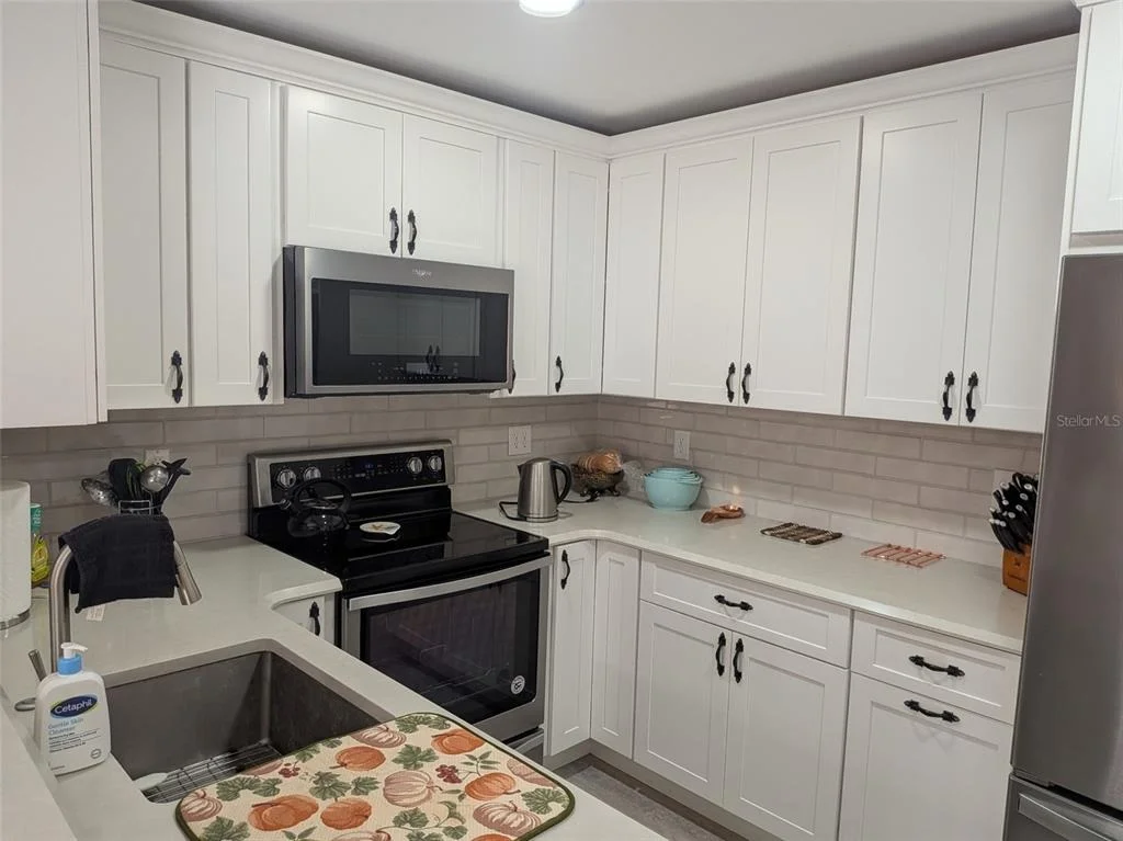 Photo of Unit 821 at 700 STARKEY ROAD
