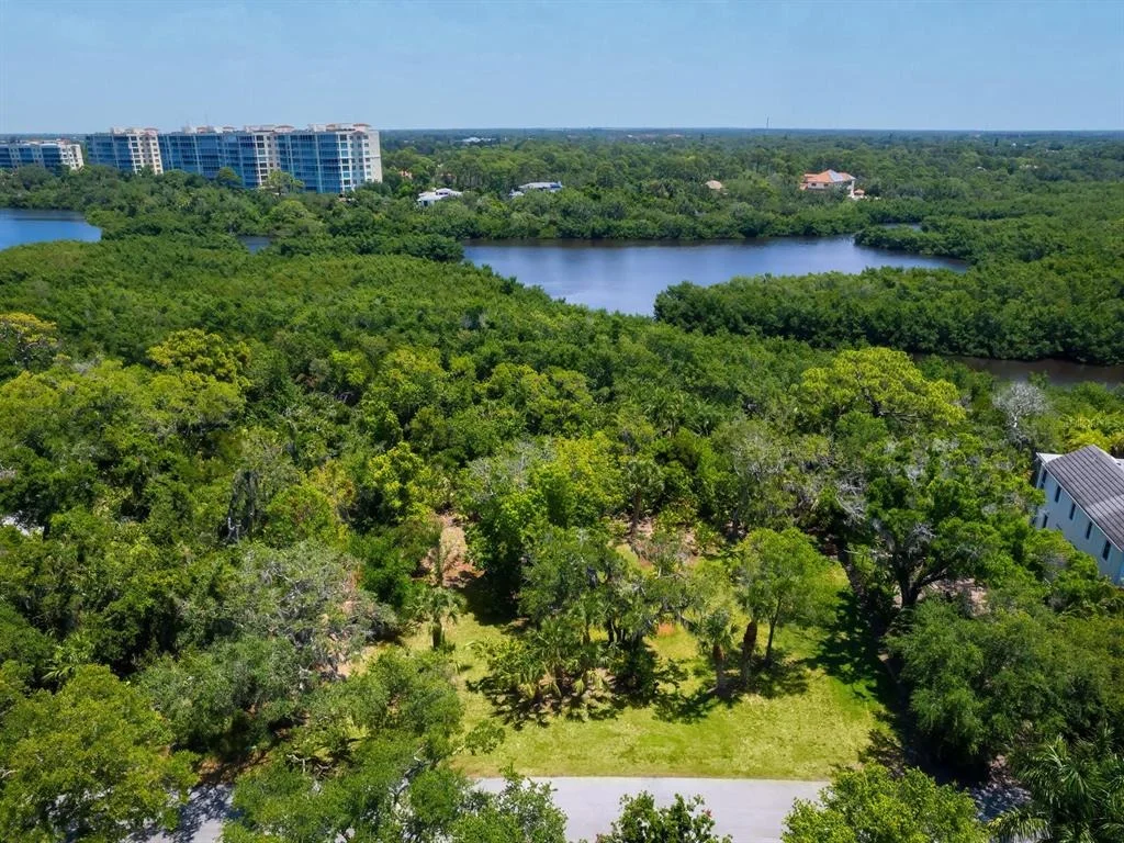 Photo of 216 OSPREY POINT DRIVE