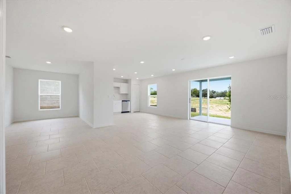 Photo of 3016 CASCADE CIRCLE