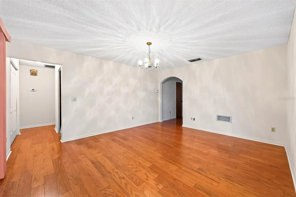 Photo of 308 DUBS DRIVE