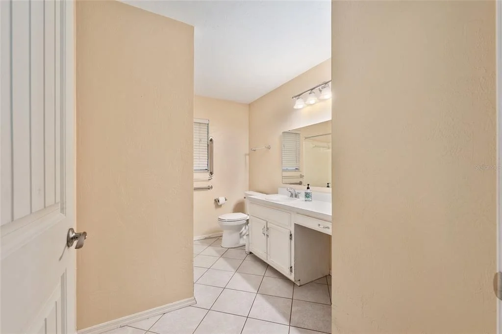 Photo of 3300 SE 32ND STREET