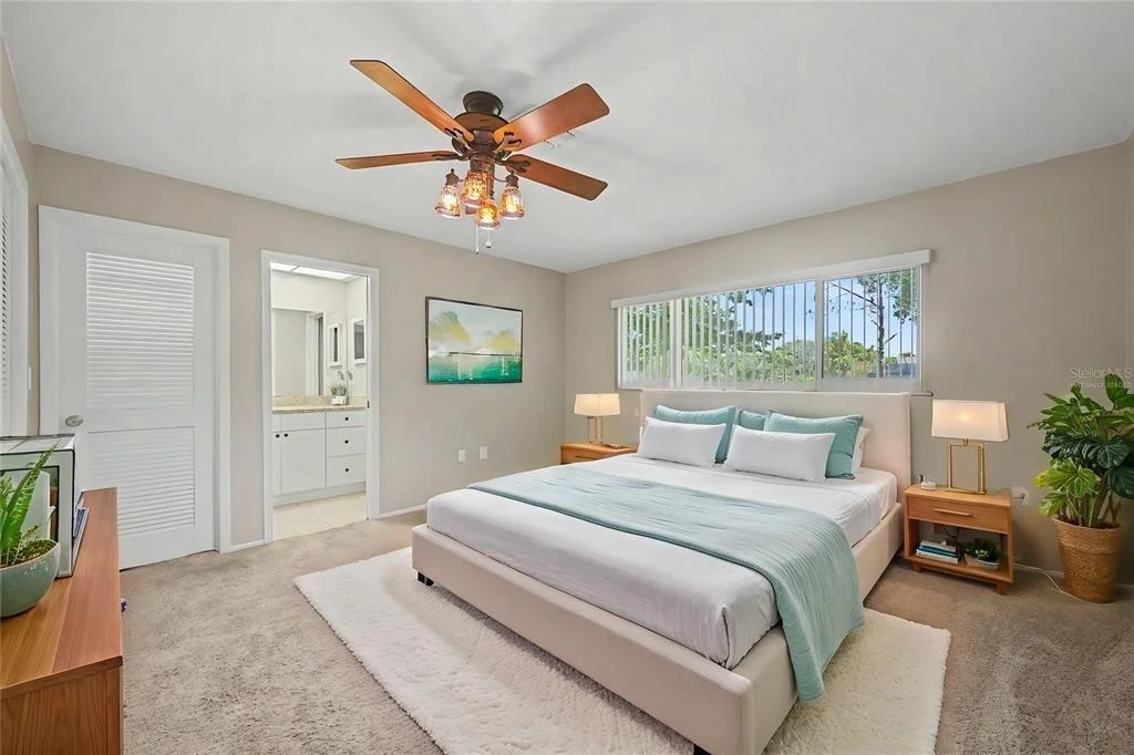 Photo of 7800 FAIRLAWN DRIVE