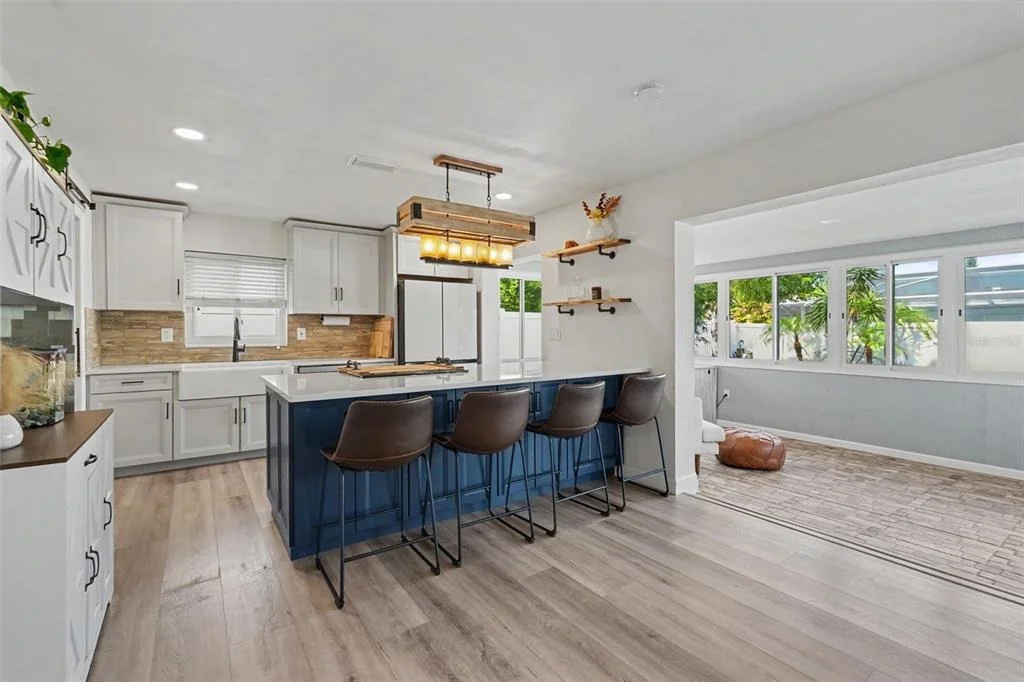 Photo of 2061 FAIR OAK DRIVE
