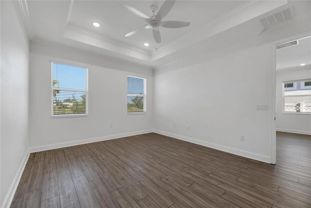 Photo of 923 SIGNET DRIVE
