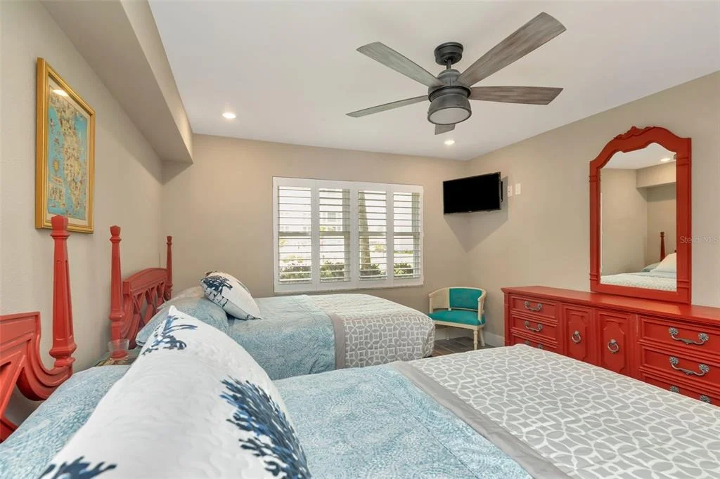 Photo of Unit 102 at 620 EDGEWATER DRIVE