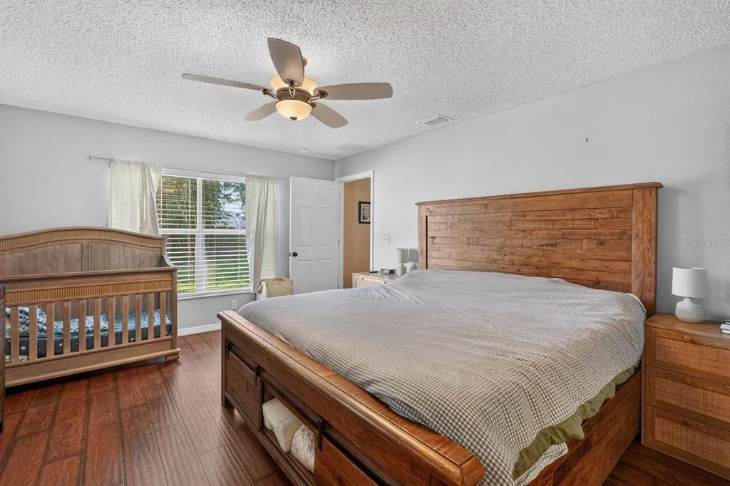 Photo of 19 RED OAK PLACE