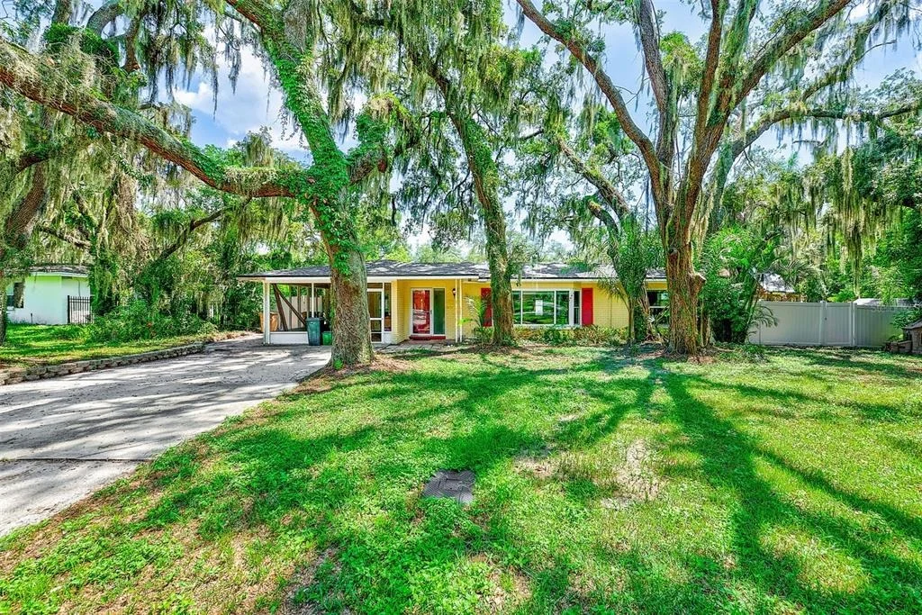 Photo of 303 SAINT AUGUSTINE AVENUE