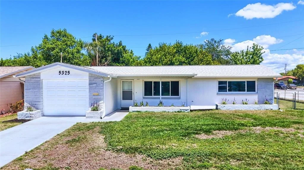 Photo of 5325 DEVRIES DRIVE