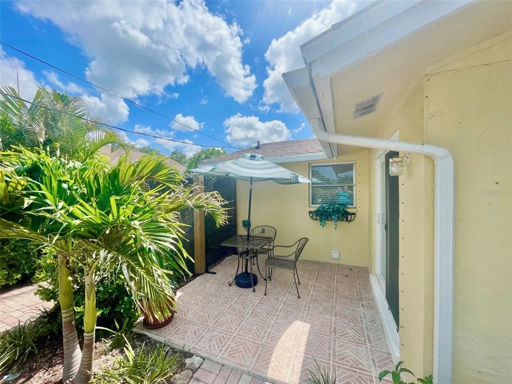Photo of 5240 DREW ROAD