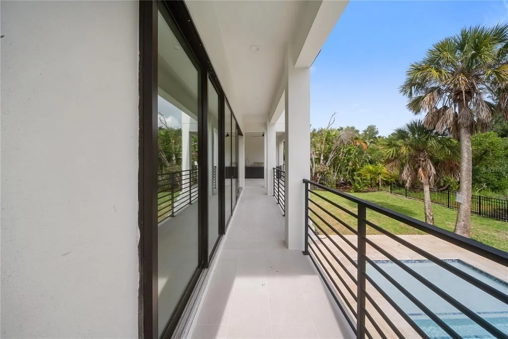 Photo of 626 BUTTONWOOD DRIVE