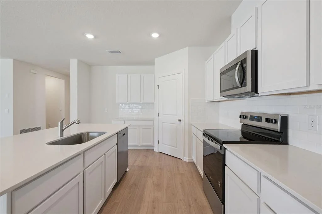 Photo of 865 SEAGROVE TRAIL