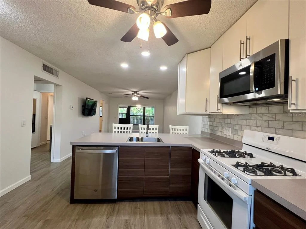 Photo of 1185 MISSION CIRCLE