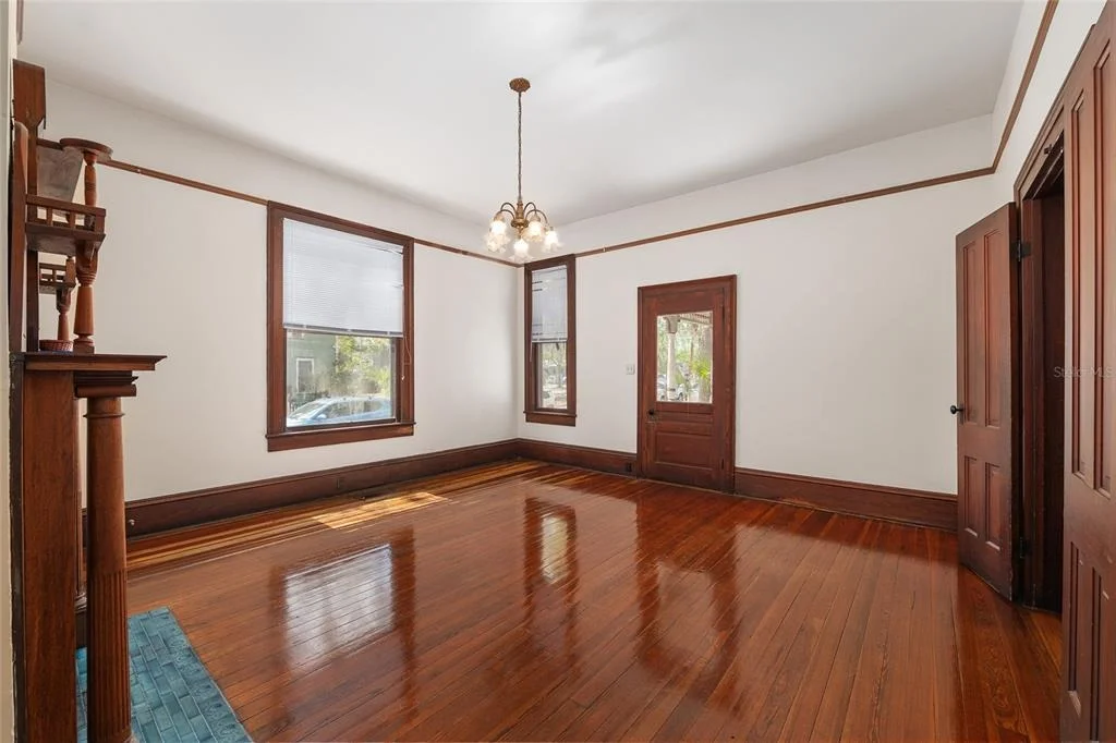 Photo of 306 NE 3RD STREET
