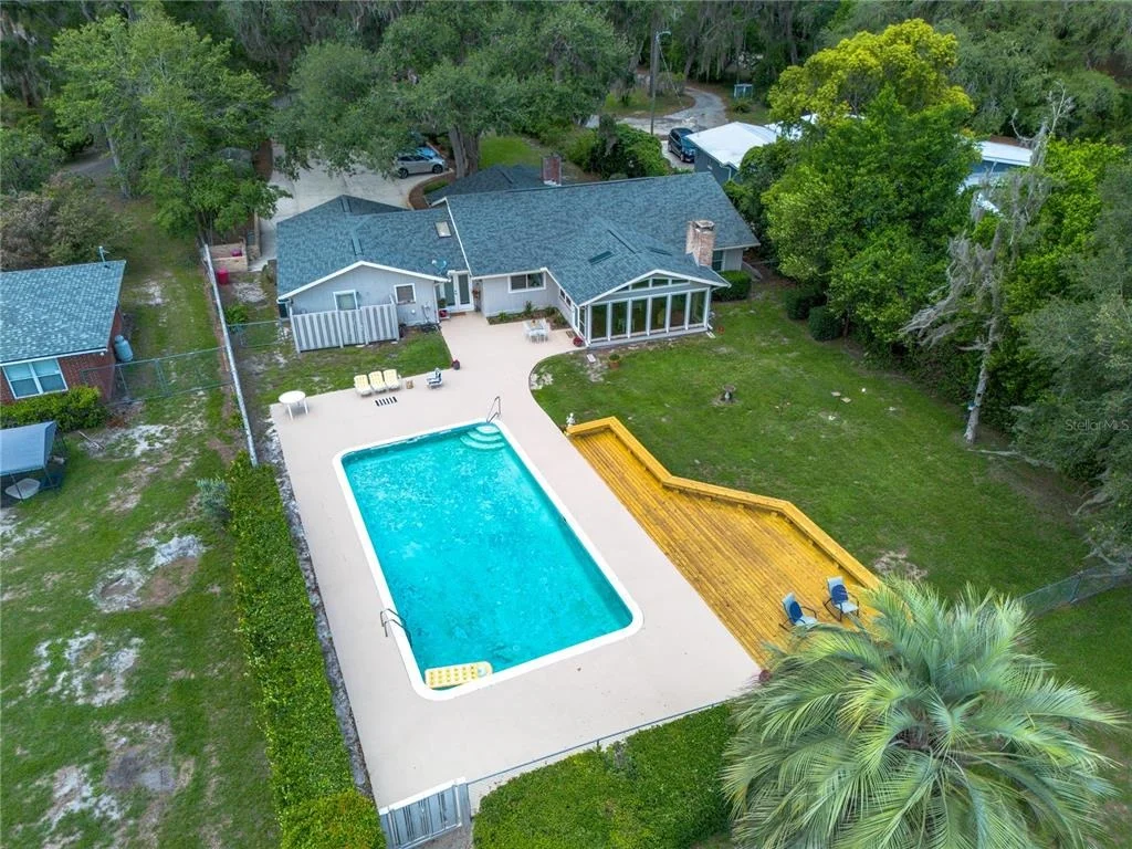 Photo of 3933 SE STATE ROAD 21