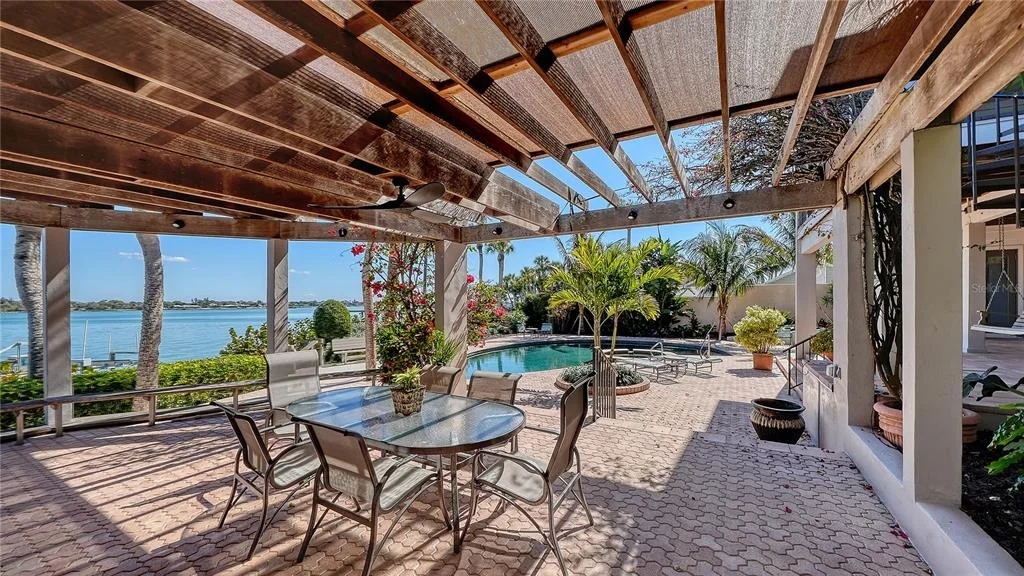 Photo of 2116 CASEY KEY ROAD