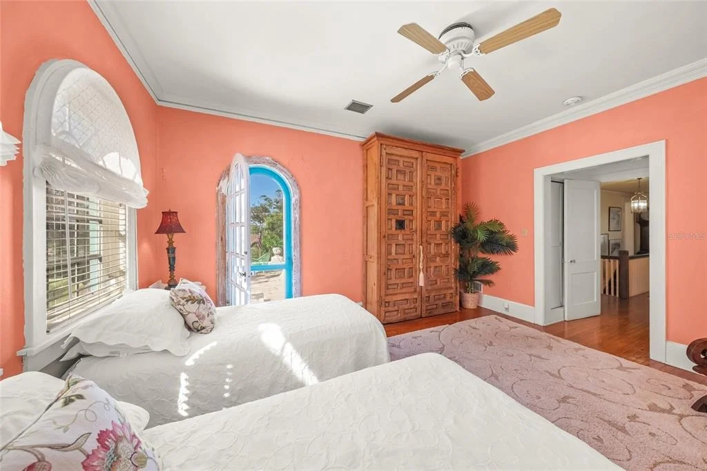 Photo of 2830 BAY SHORE CIRCLE