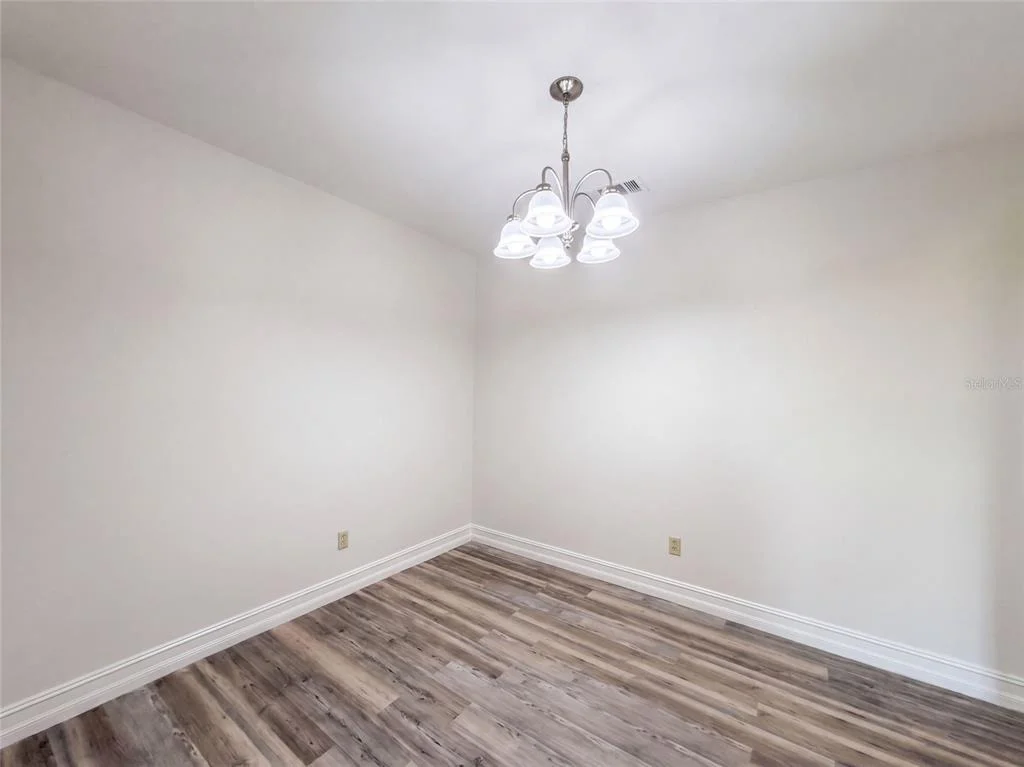 Photo of 601 CAROLYN DRIVE