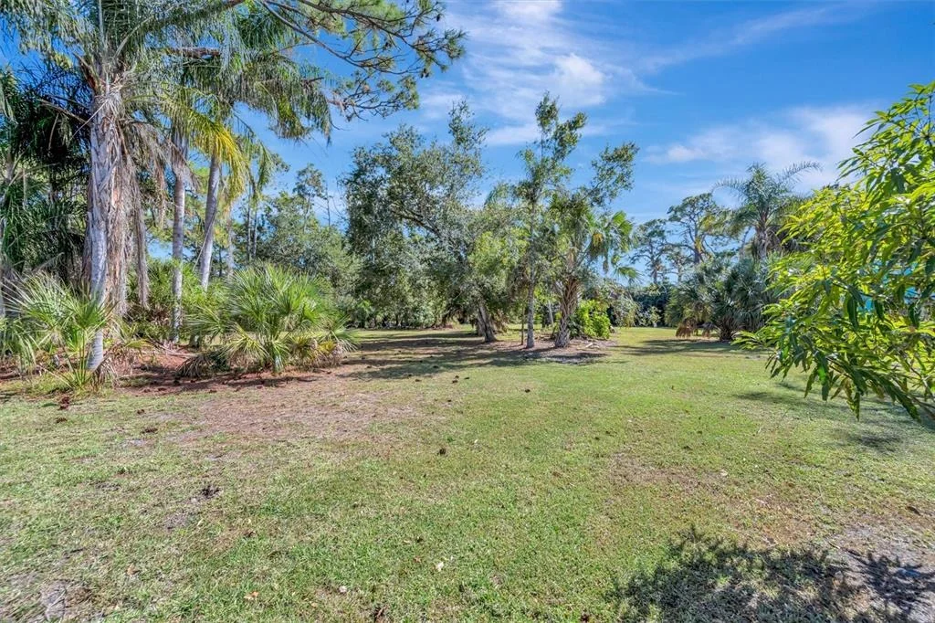 Photo of 403 LONGBOW TRAIL