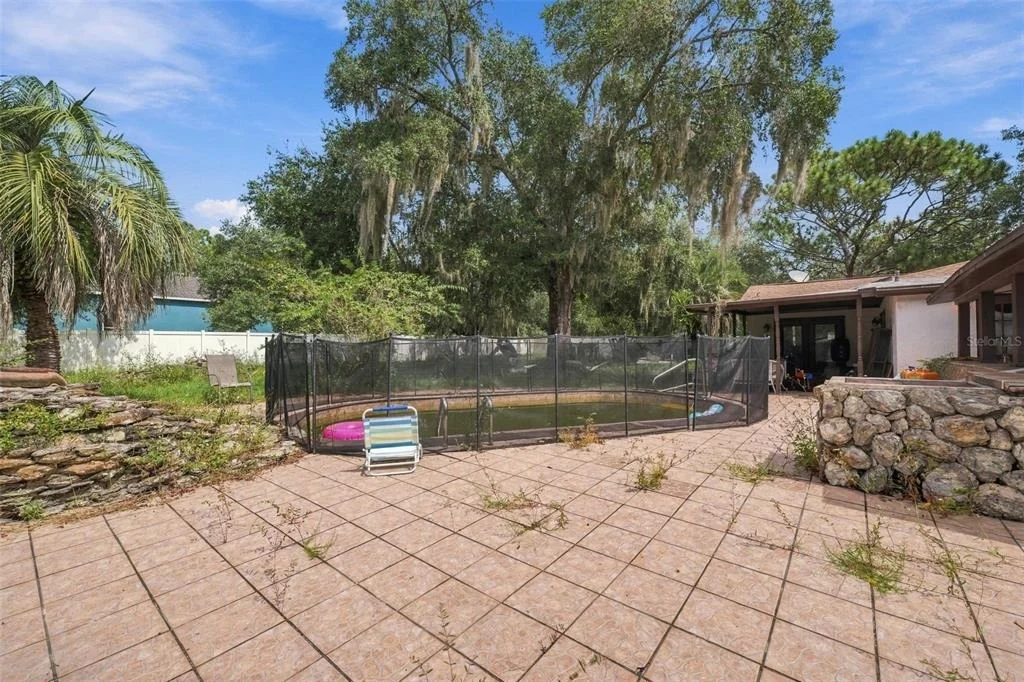 Photo of 15499 OAKCREST CIRCLE