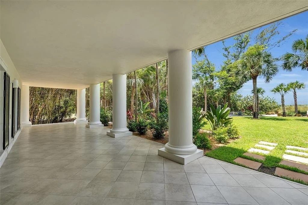 Photo of 8132 SANDERLING ROAD