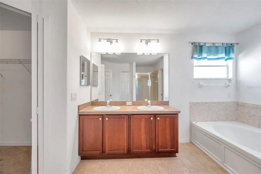Photo of 4069 BRAEMERE DRIVE