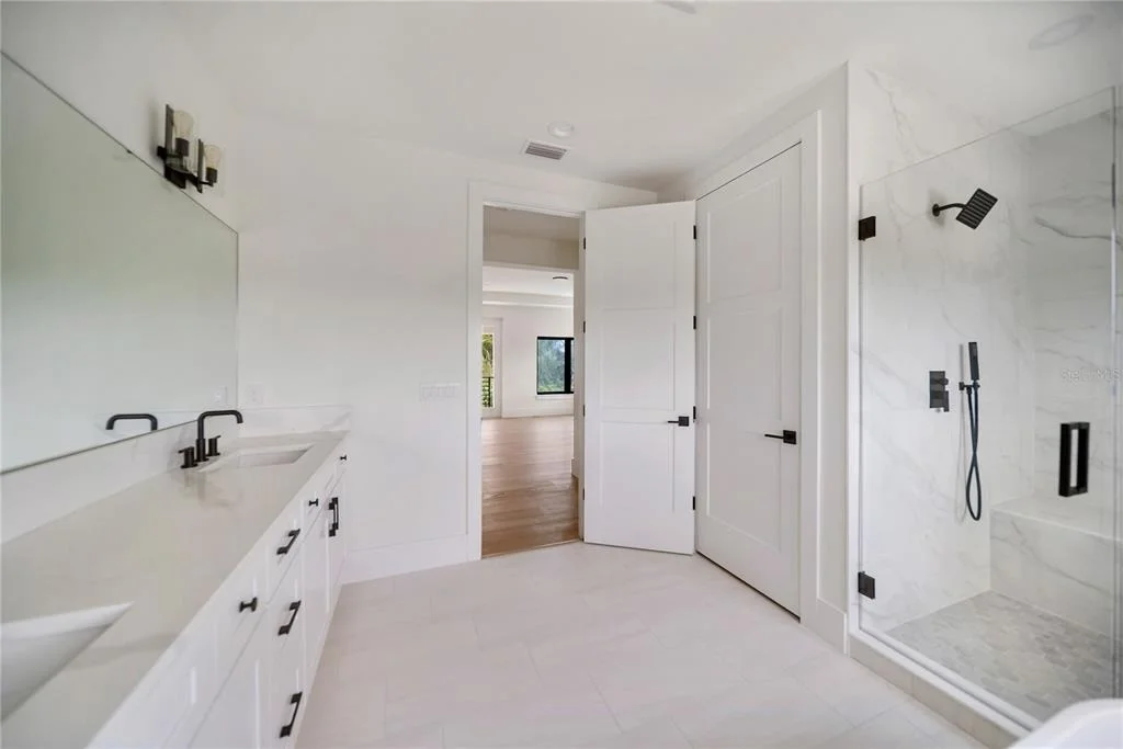 Photo of 626 BUTTONWOOD DRIVE