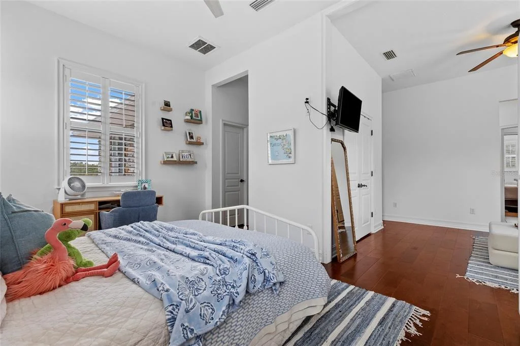 Photo of 19601 EAGLE CREST DRIVE