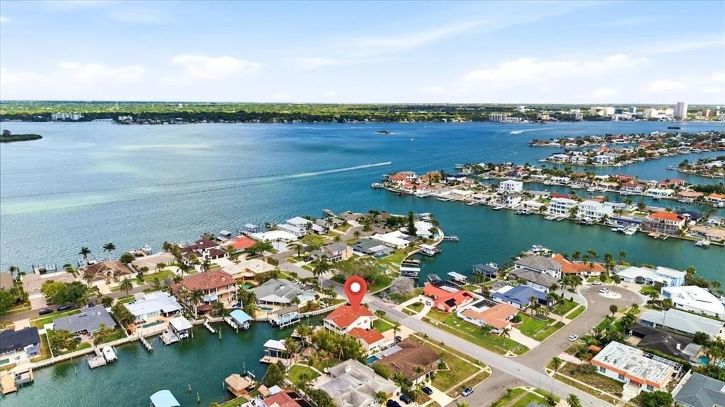 Photo of 350 HARBOR PASSAGE