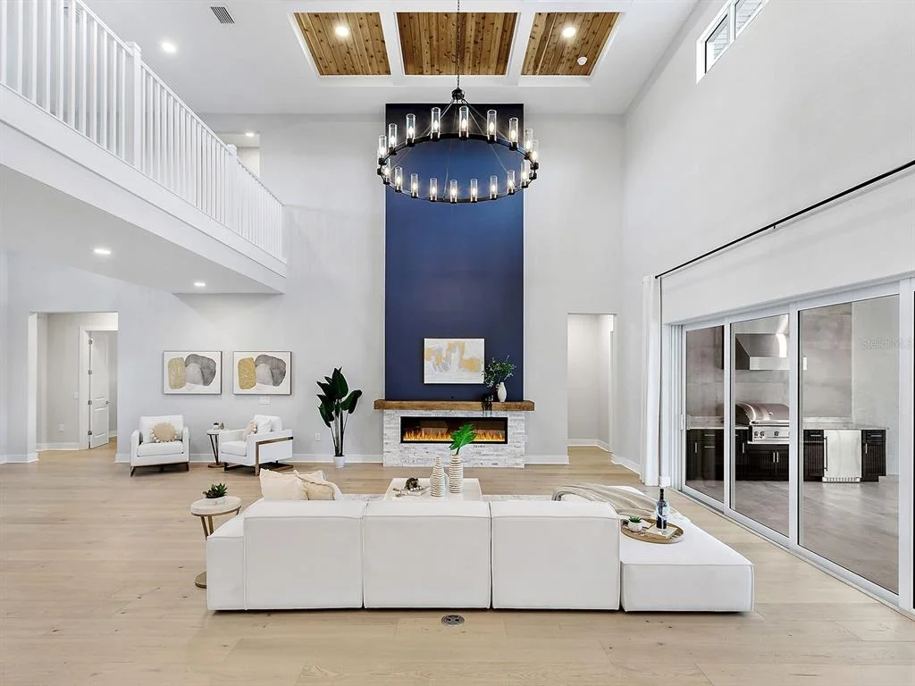 Photo of 17974 PALMISTE DRIVE
